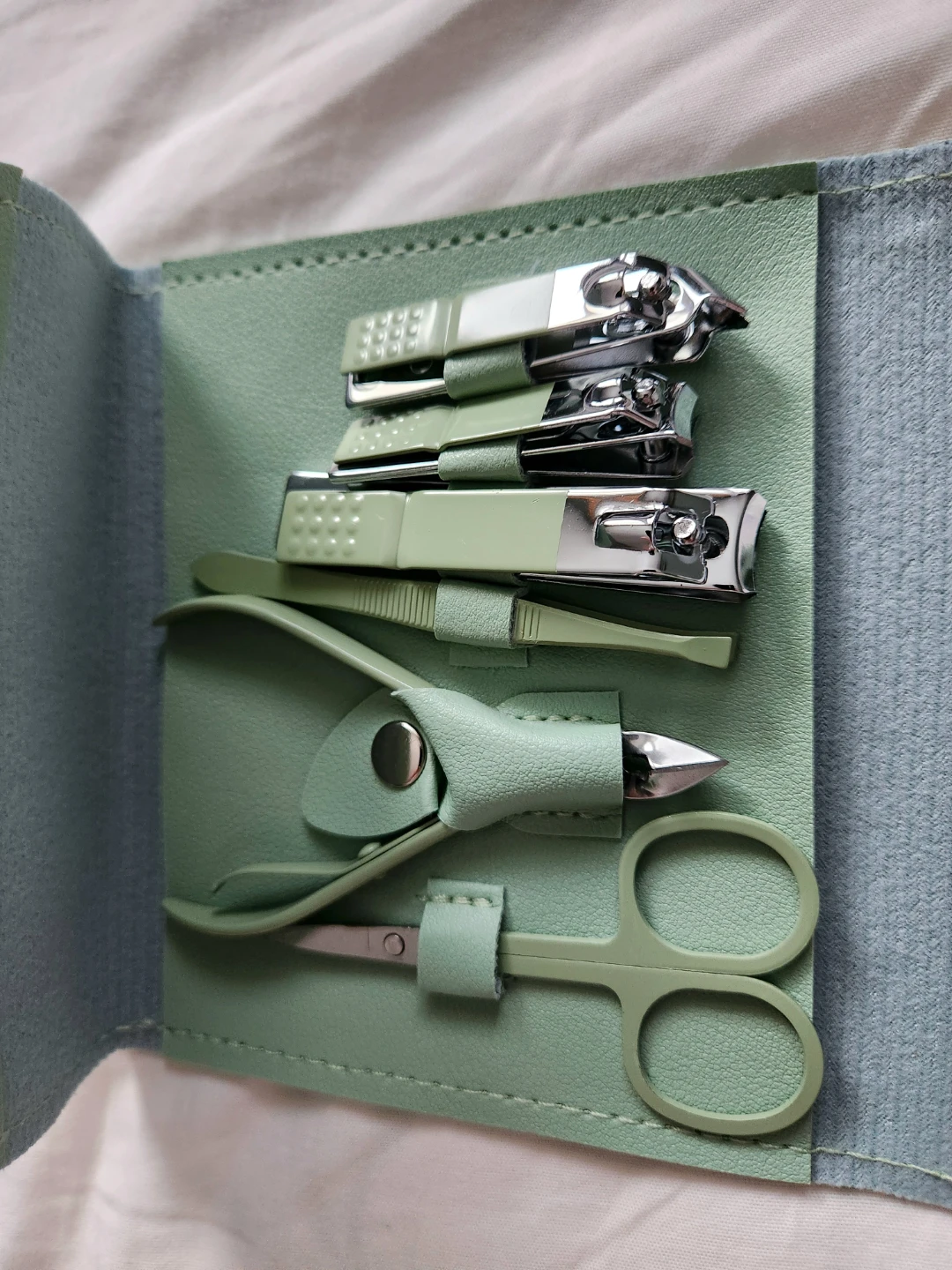Mint Green Manicure Set - New! - photo 2
