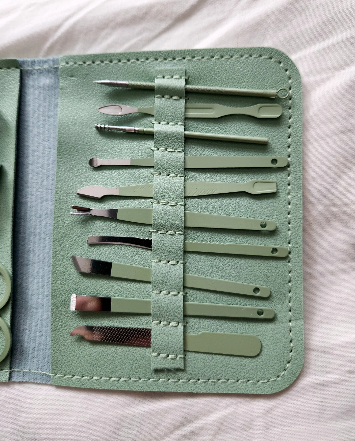 Mint Green Manicure Set - New! - photo 3