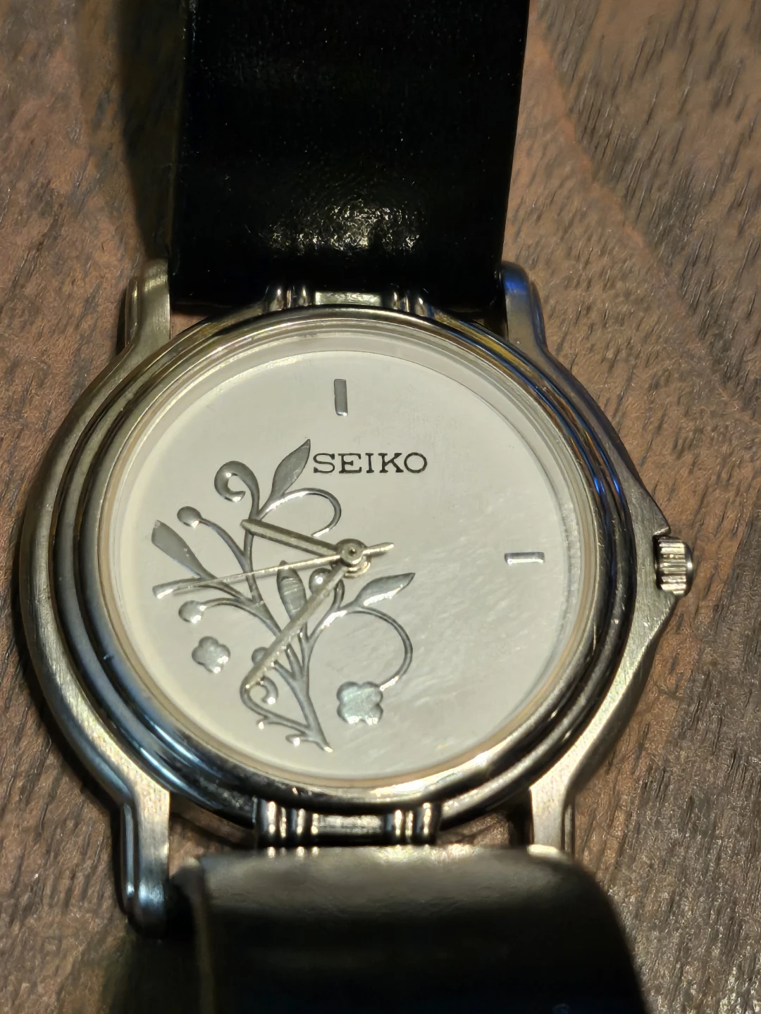 Seiko Quartz Women's Watch - Floral Design