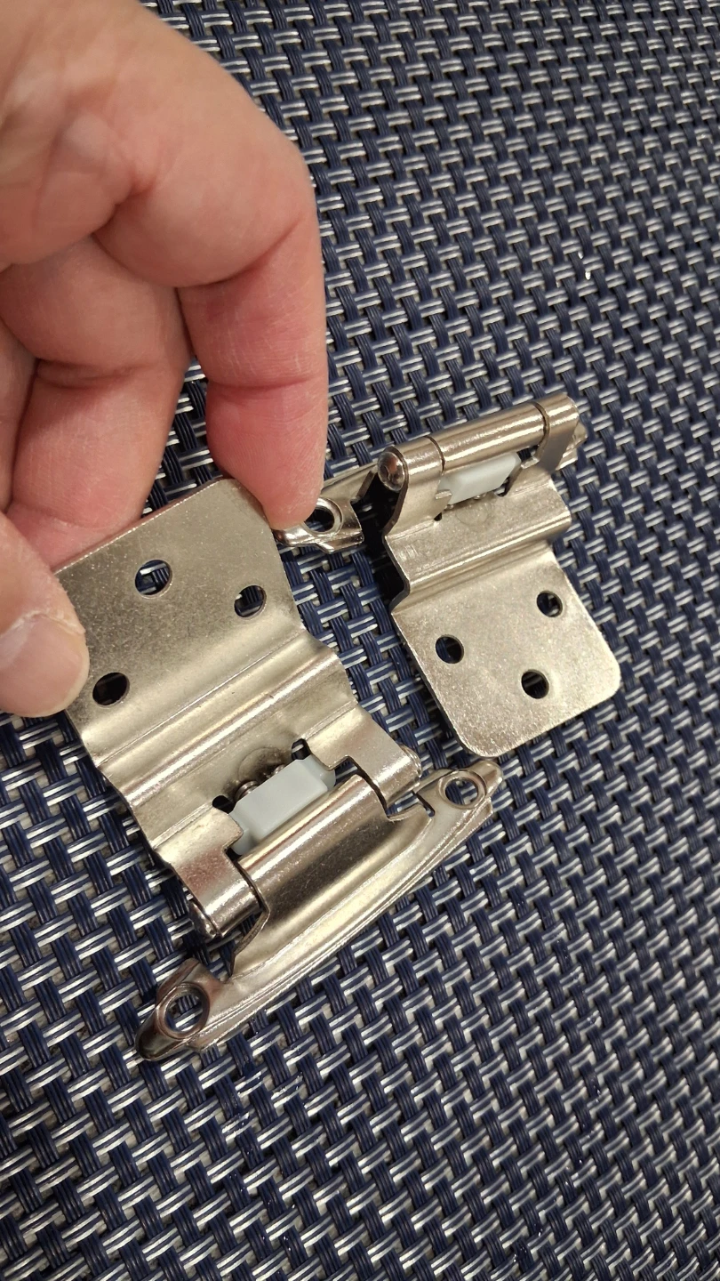 3/8 inch Overlay Cabinet Hinges, Self Closing