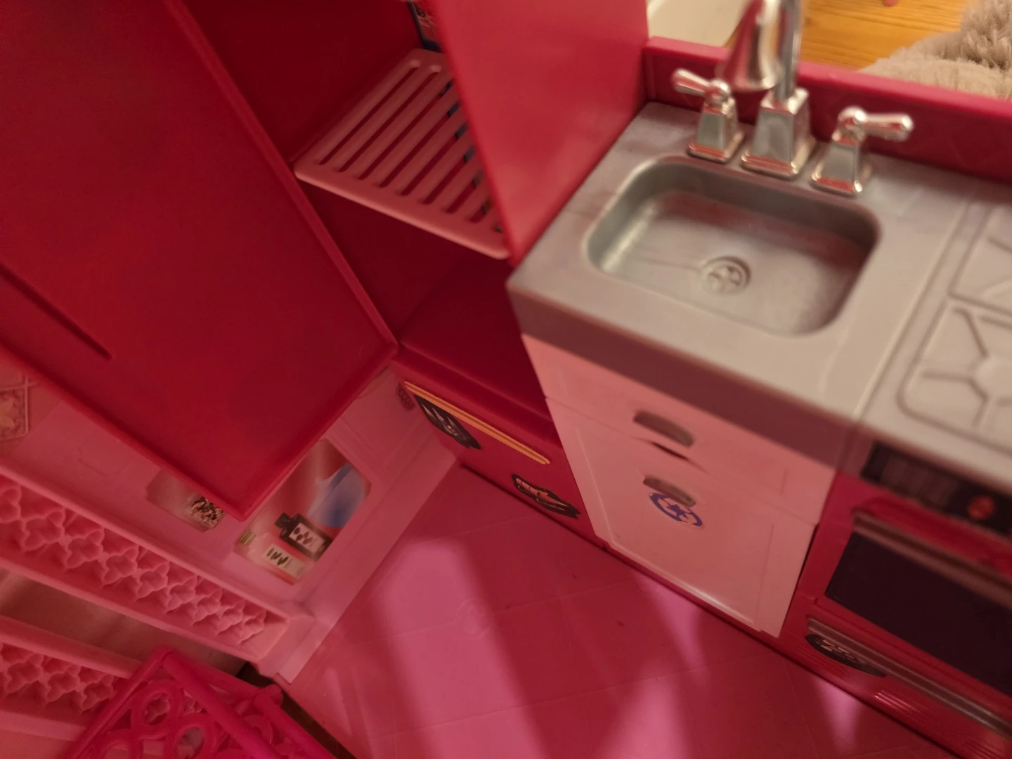 Barbie Dreamhouse Dollhouse - photo 5