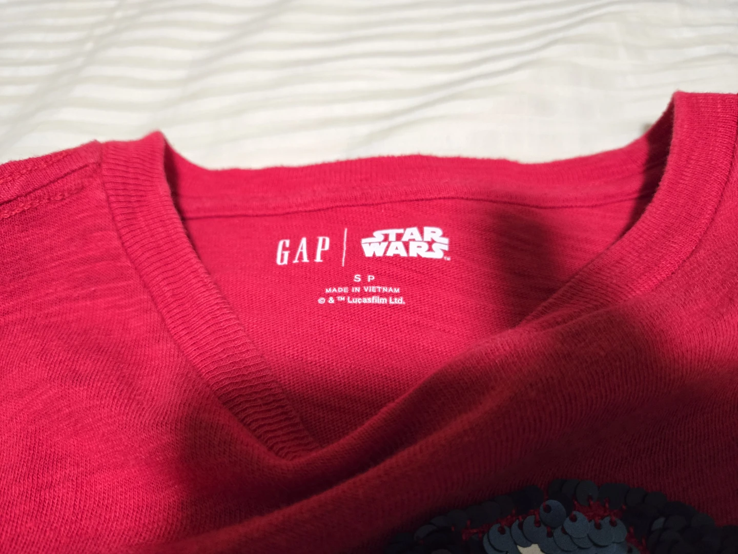 GAP Star Wars Red Long Sleeve Shirt - Size S 6-8 years old - photo 2