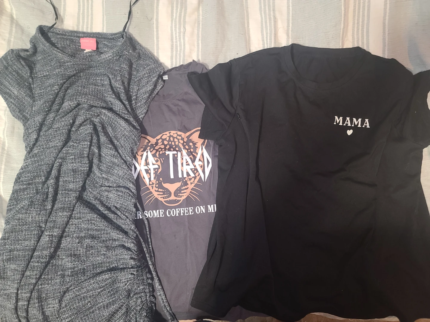 Maternity shirts 🥕