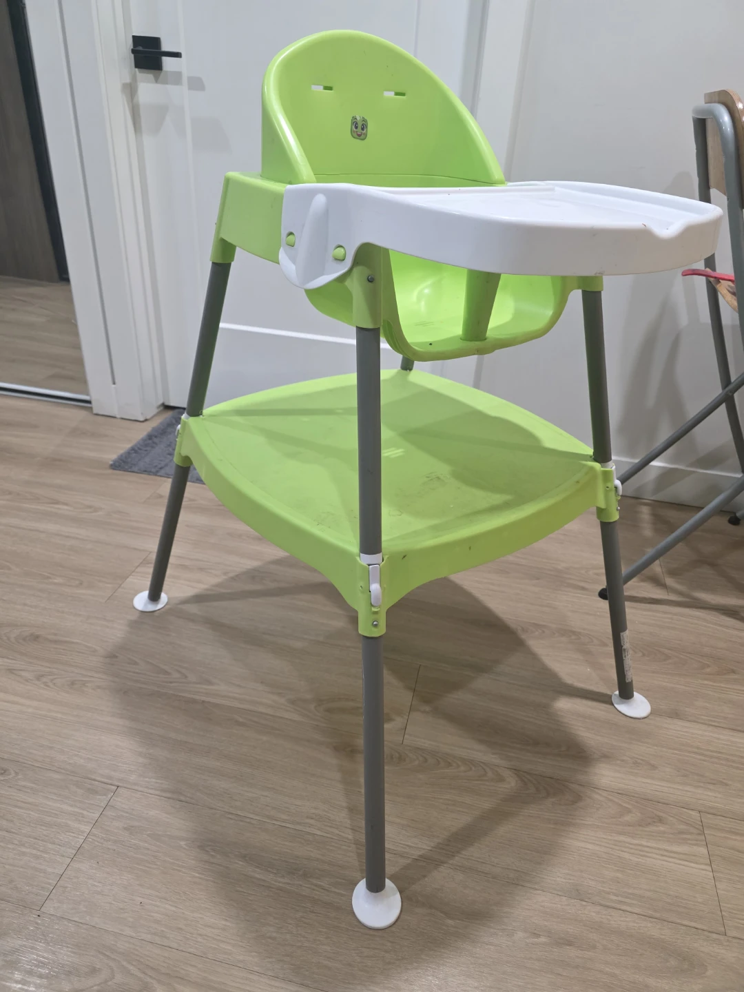 Green Baby High Chair - photo 2