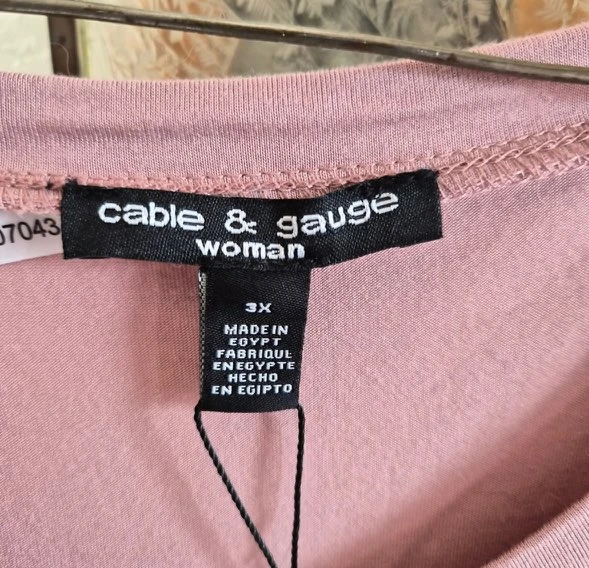 Cable & Gauge Woman 3X Woodrose V-Neck Tee - New - photo 4