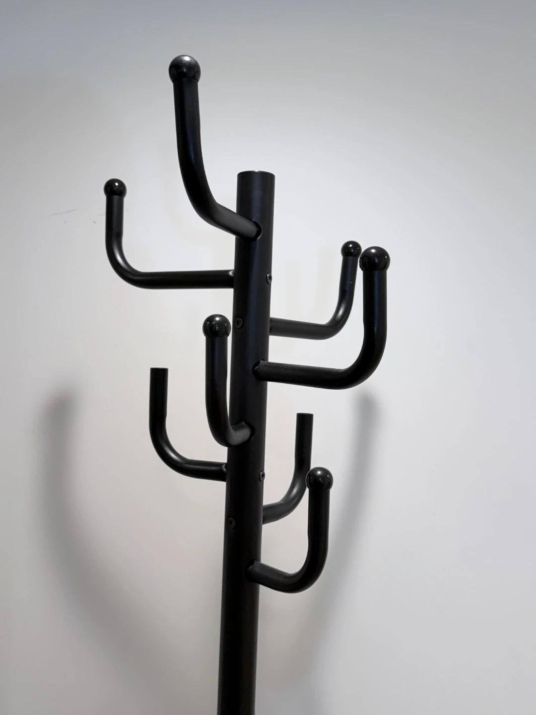 Black Metal Coat Rack with 8 Hooks - photo 3