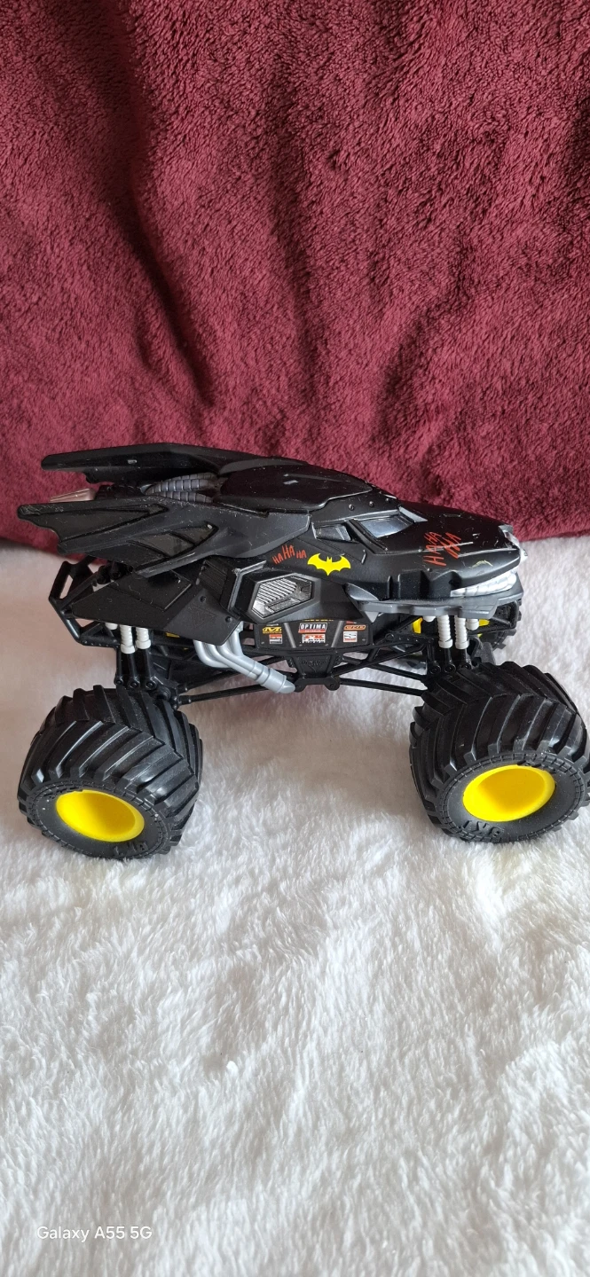 Monster Jam Batman Monster Truck