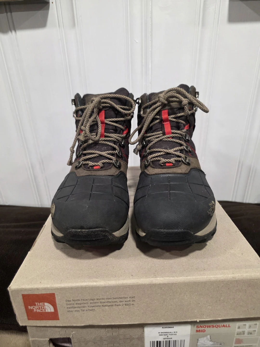 The North Face Snowsquall Mid Boots - Size 8 - photo 2
