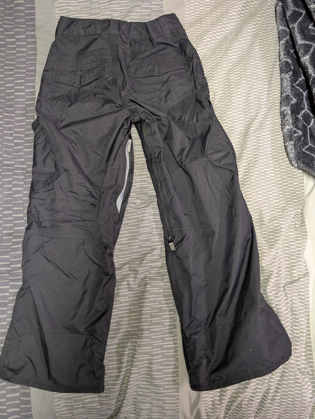 Ski Snowboard Pants - Size 30-32