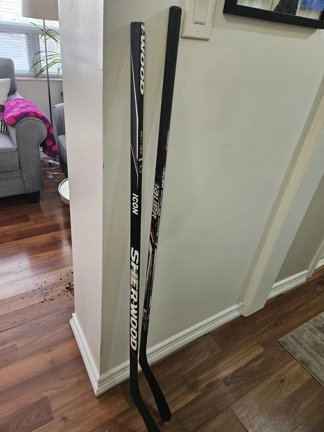 Sherwood Icon & Bauer Hockey Sticks - photo 3
