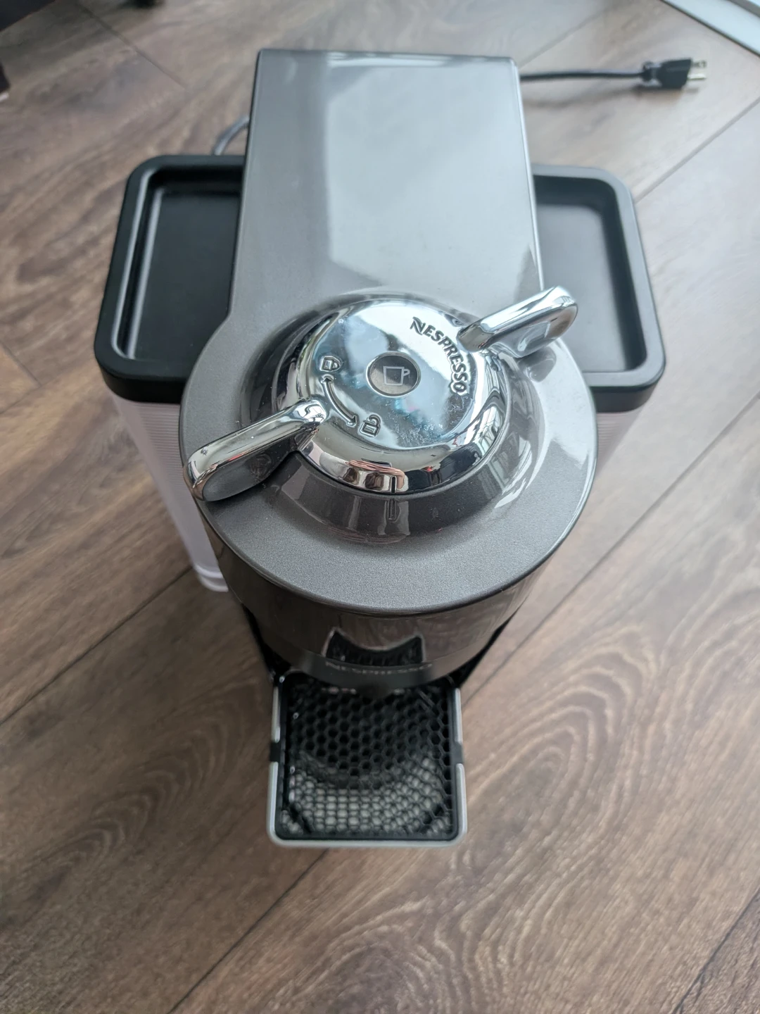 Nespresso Vertuo Next Coffee Machine - Grey - photo 3