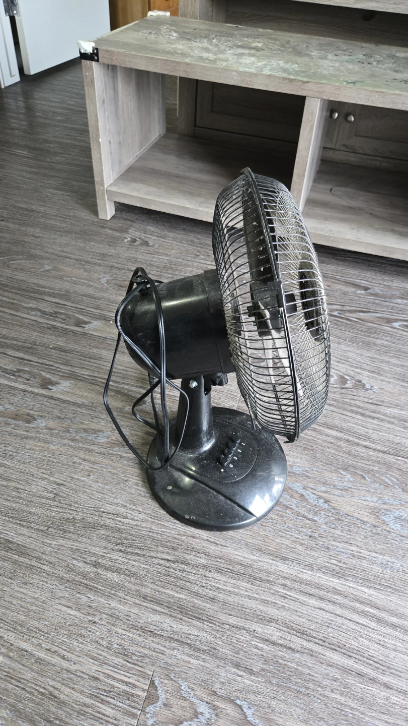 Used Black Table Fan - photo 3