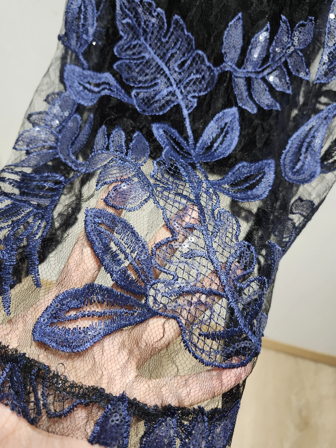 DKNY Black Blue Floral Lace Sequin Sleeveless Dress Size 4 - photo 4