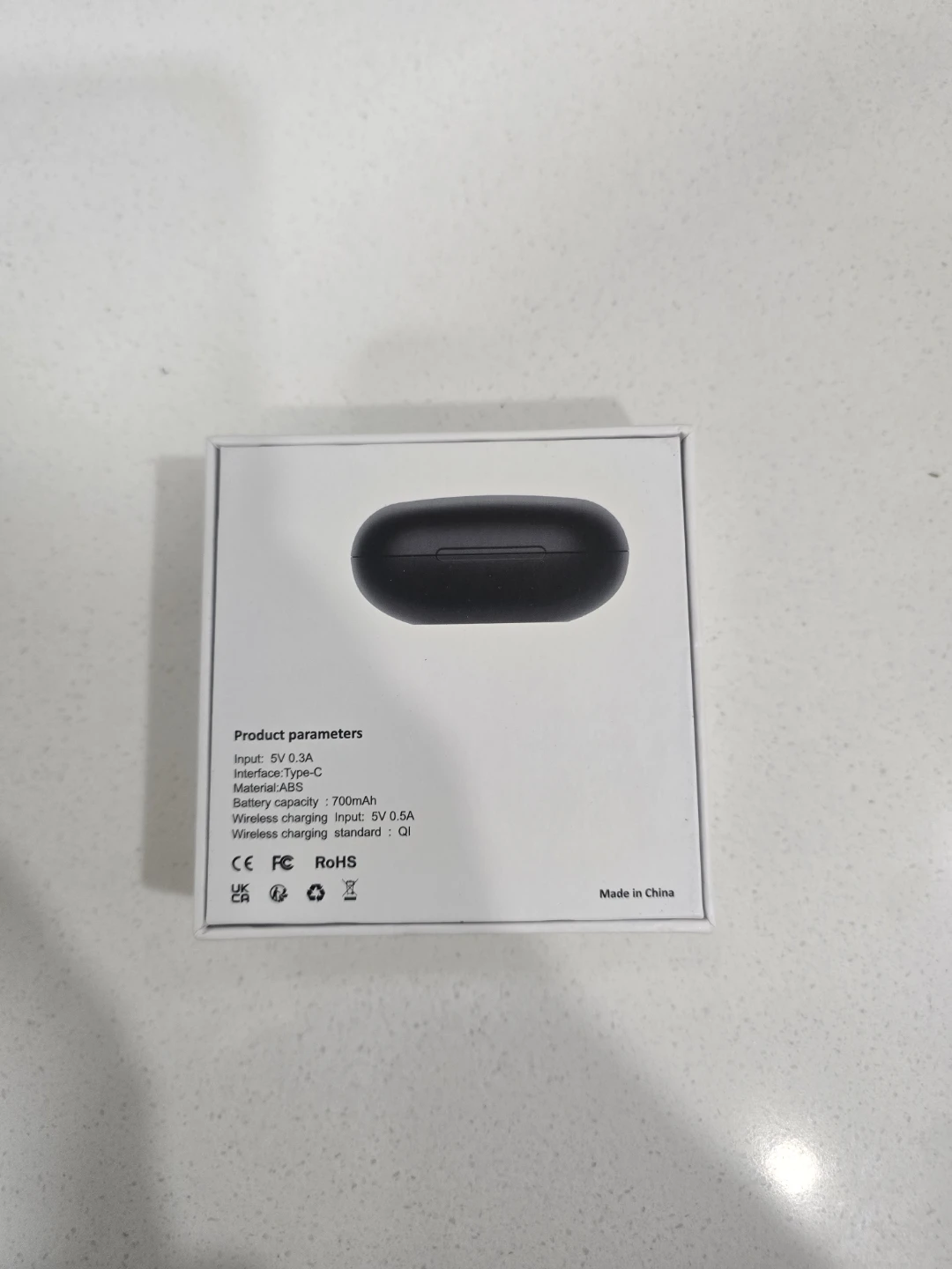 Beats Fit Pro wireless charging case - photo 2
