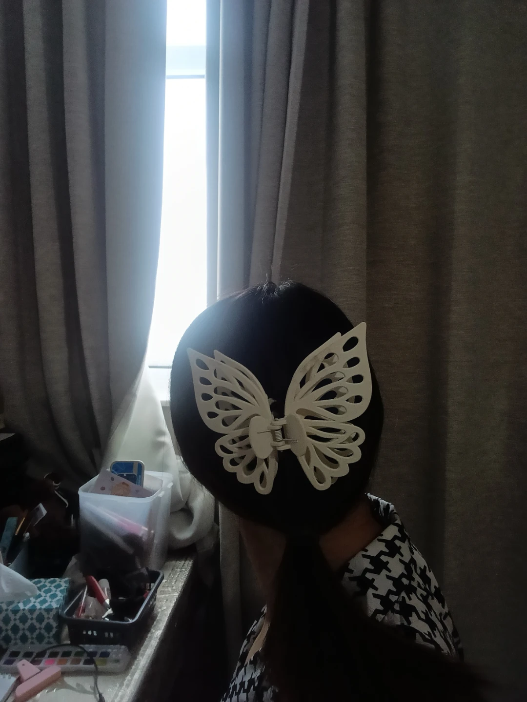 White Butterfly Claw Clip - photo 2