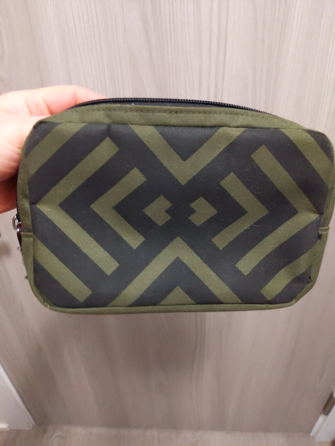 Christian Lacroix Voyage Pouch; toiletry bag, electronic bag - photo 4