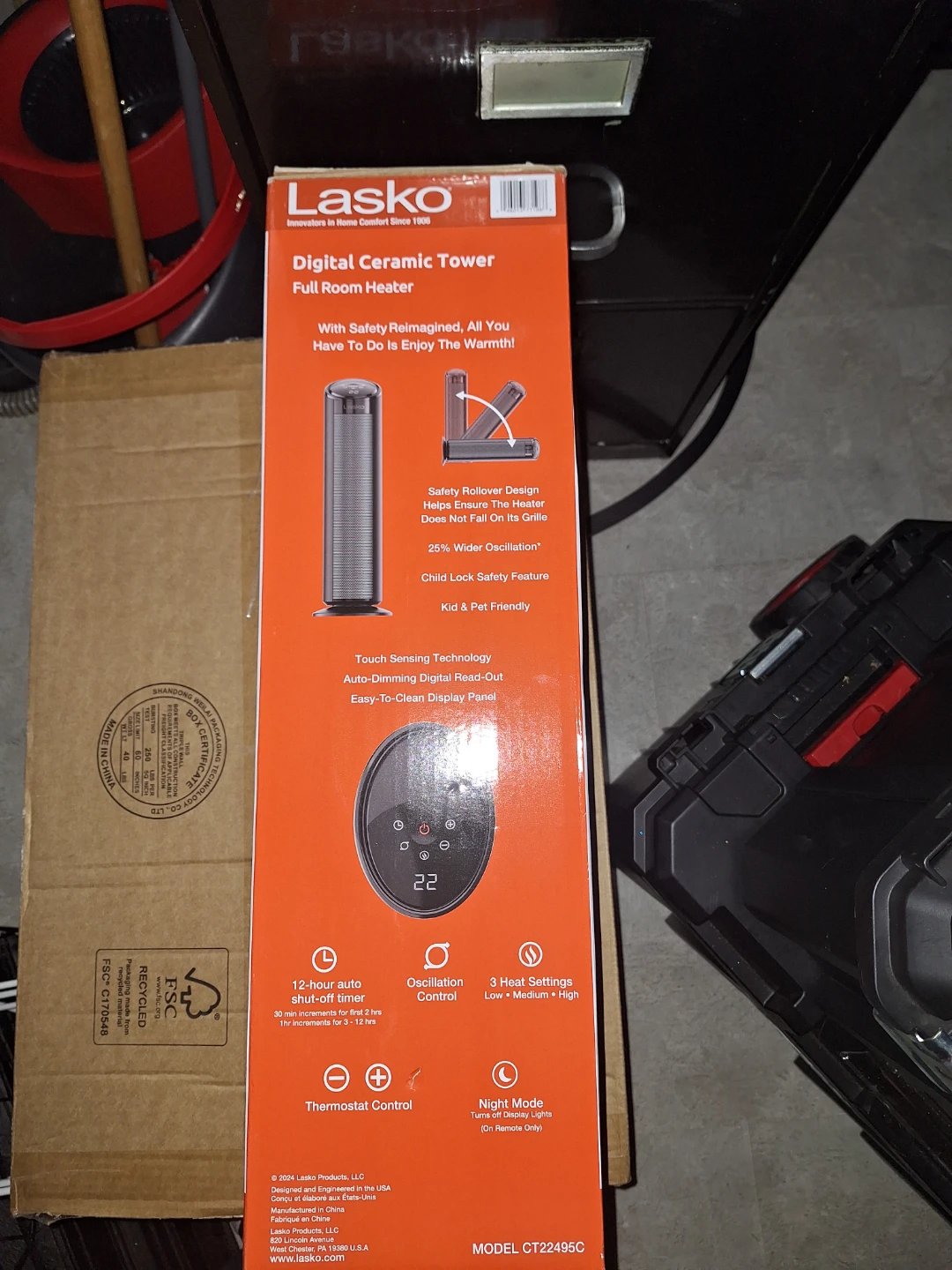 Lasko 22" Ceramic Heater Digital & Remote - photo 2