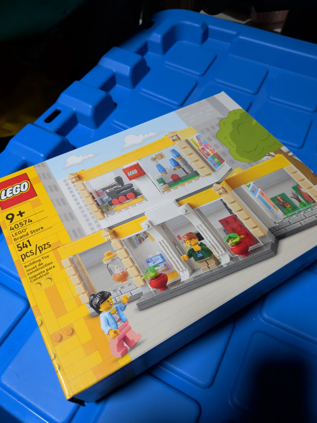 LEGO 40574 Brand Store - New in Box