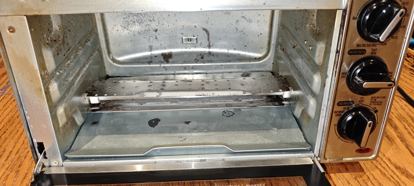 Hamilton Beach Toaster Oven - photo 2