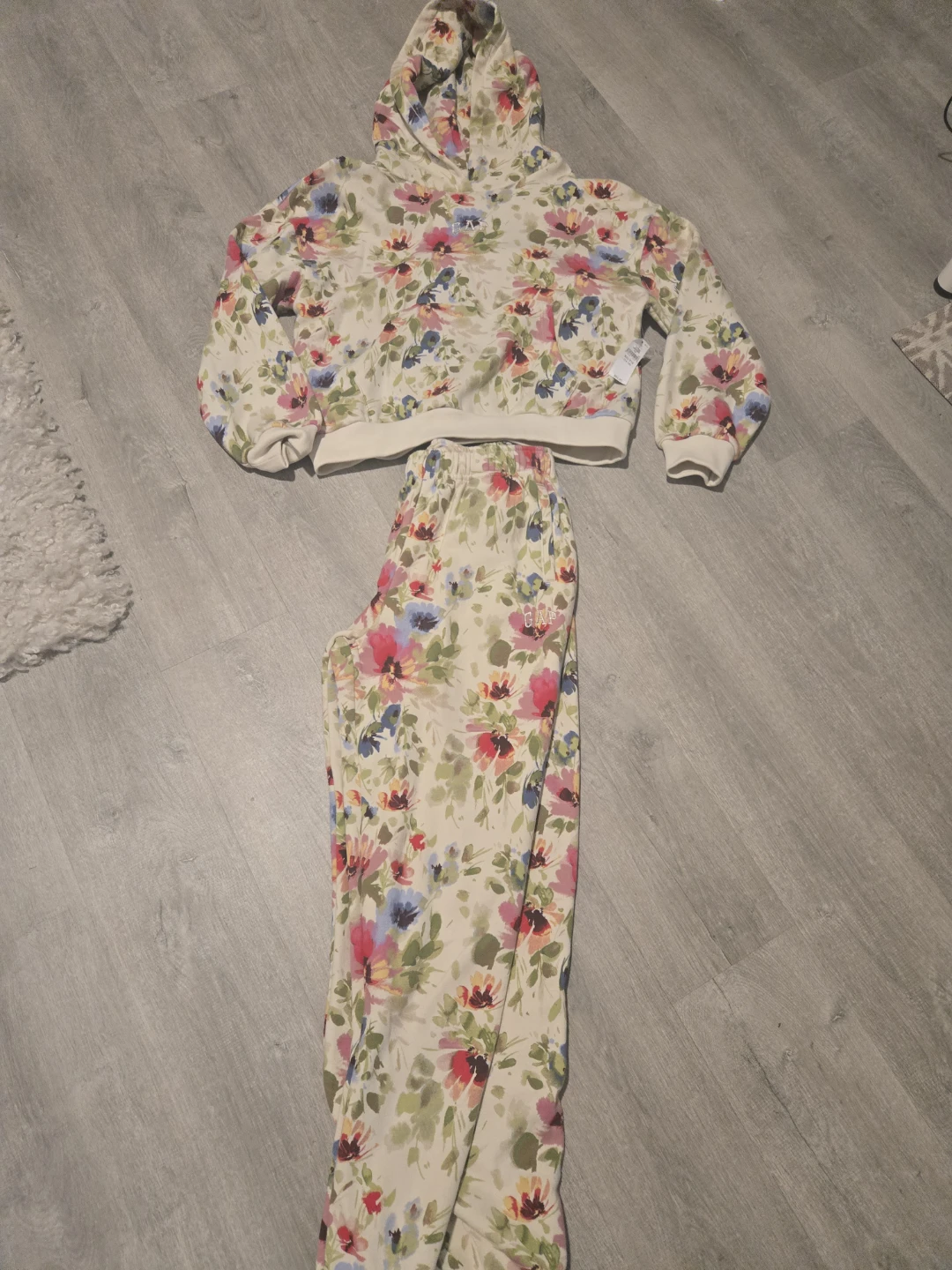 NEW! GAP Floral Print GIRLS Jogger Set - Size XXL (14-16)