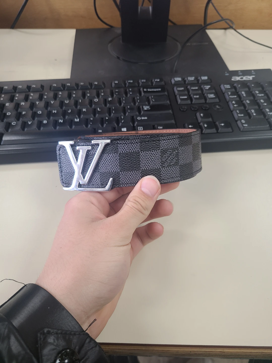 LV belt