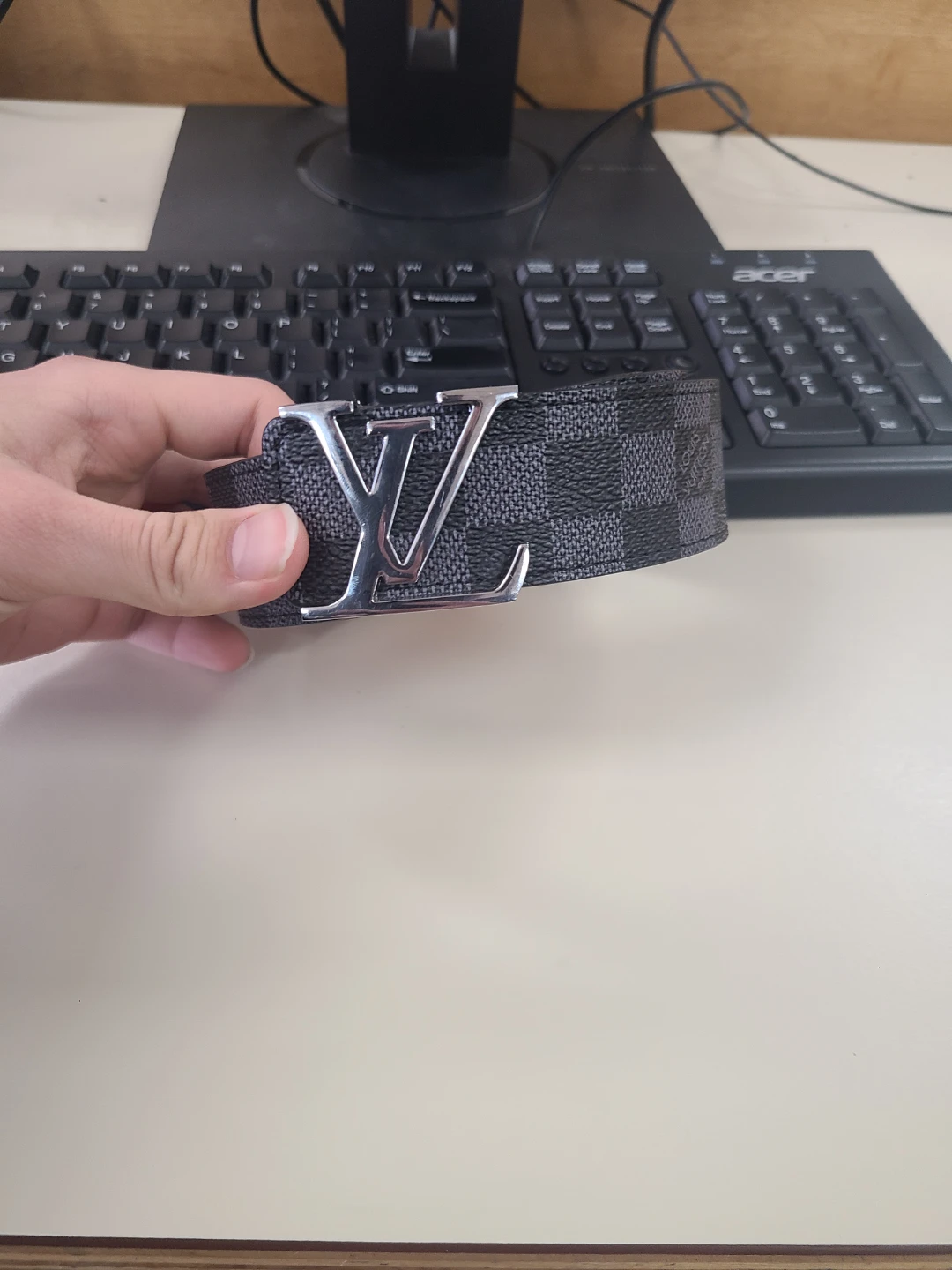 LV belt - photo 2