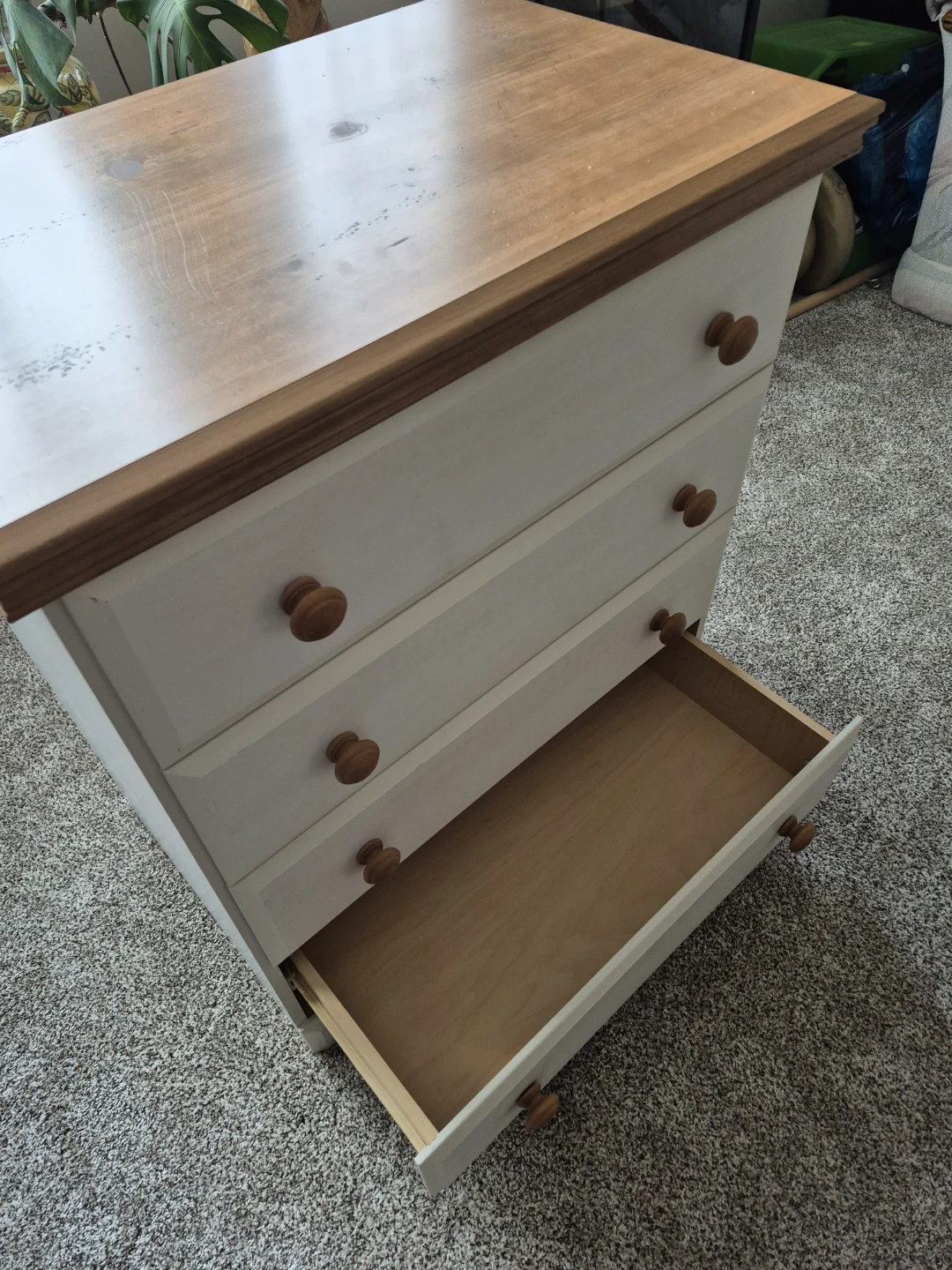 Wooden 4-Drawer Dresser - photo 3