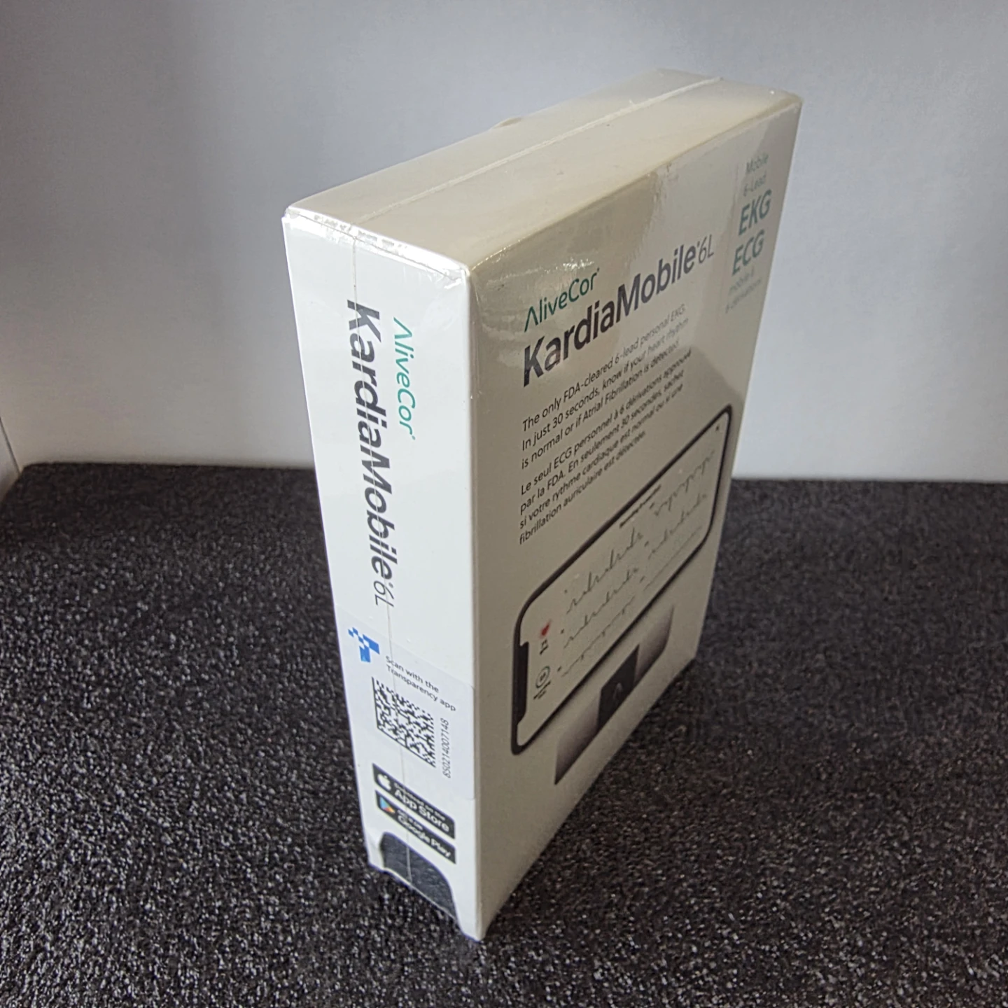AliveCor KardiaMobile 6L EKG Monitor *BRAND NEW* - photo 2