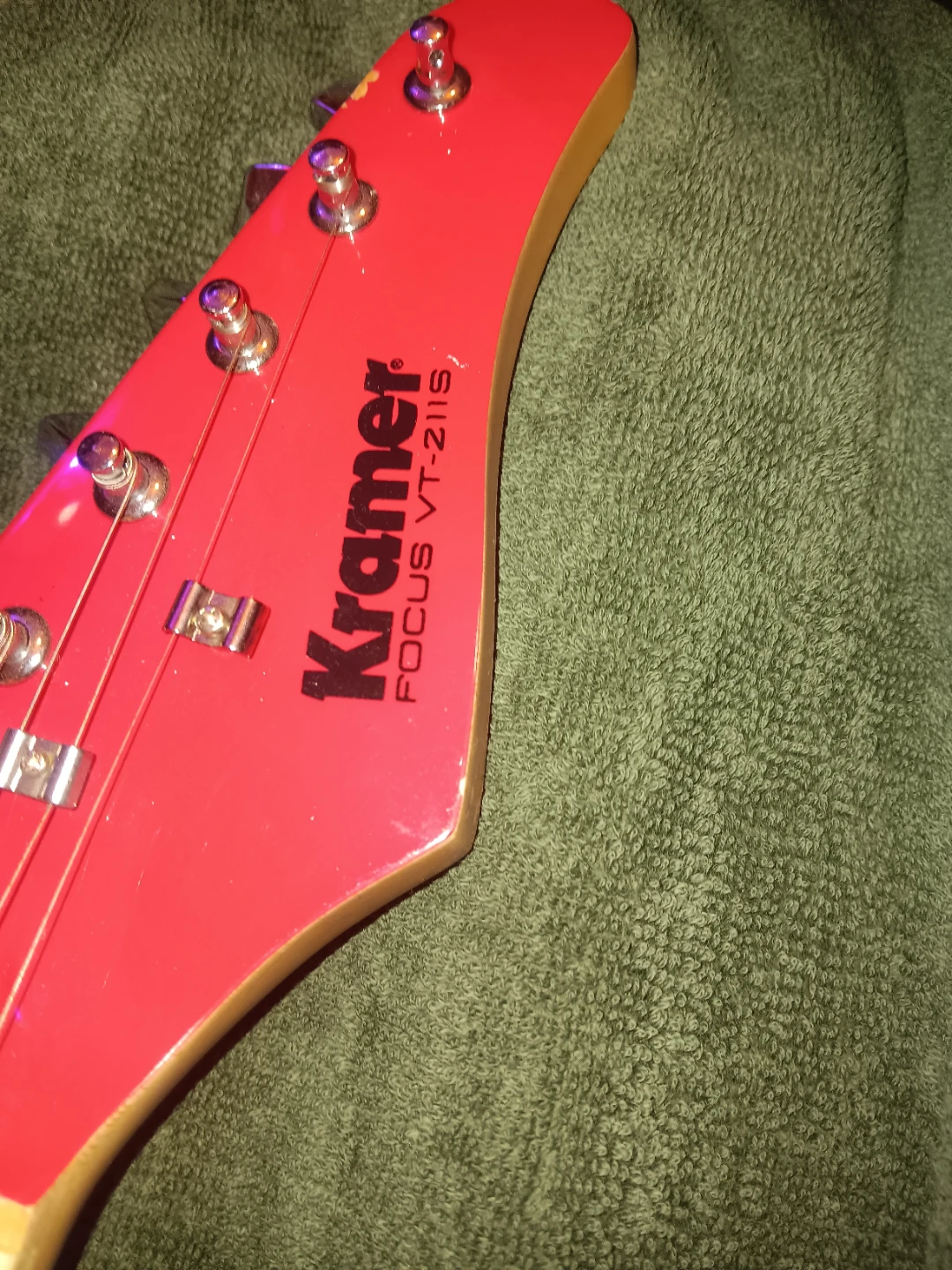 Kramer Focus VT-211S Electric Guitar - Red - photo 2