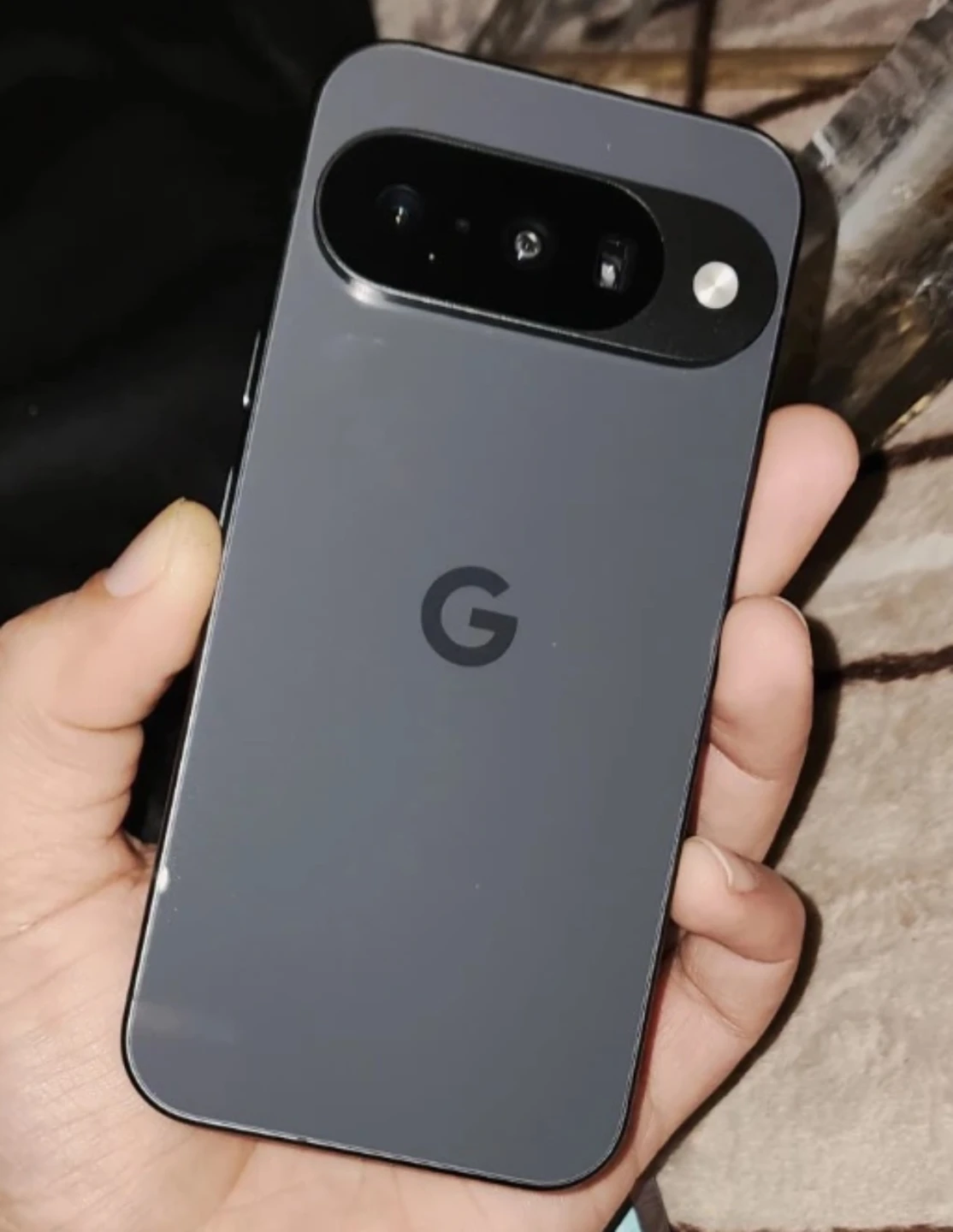 Brand New Google Pixel 10,256gb,12gb RAM,Only box opened - photo 2