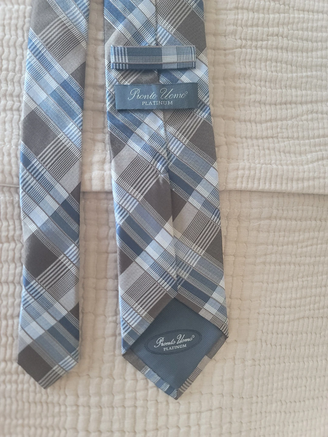 Pronto Uomo Blue and Grey Plaid Tie EUC Contemporary 100% Silk - photo 3