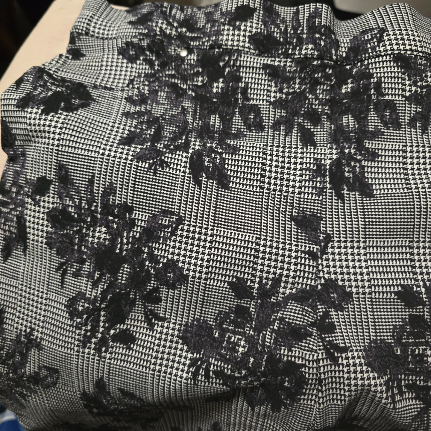 89th + Madison Women's Size M Houndstooth Floral Pants