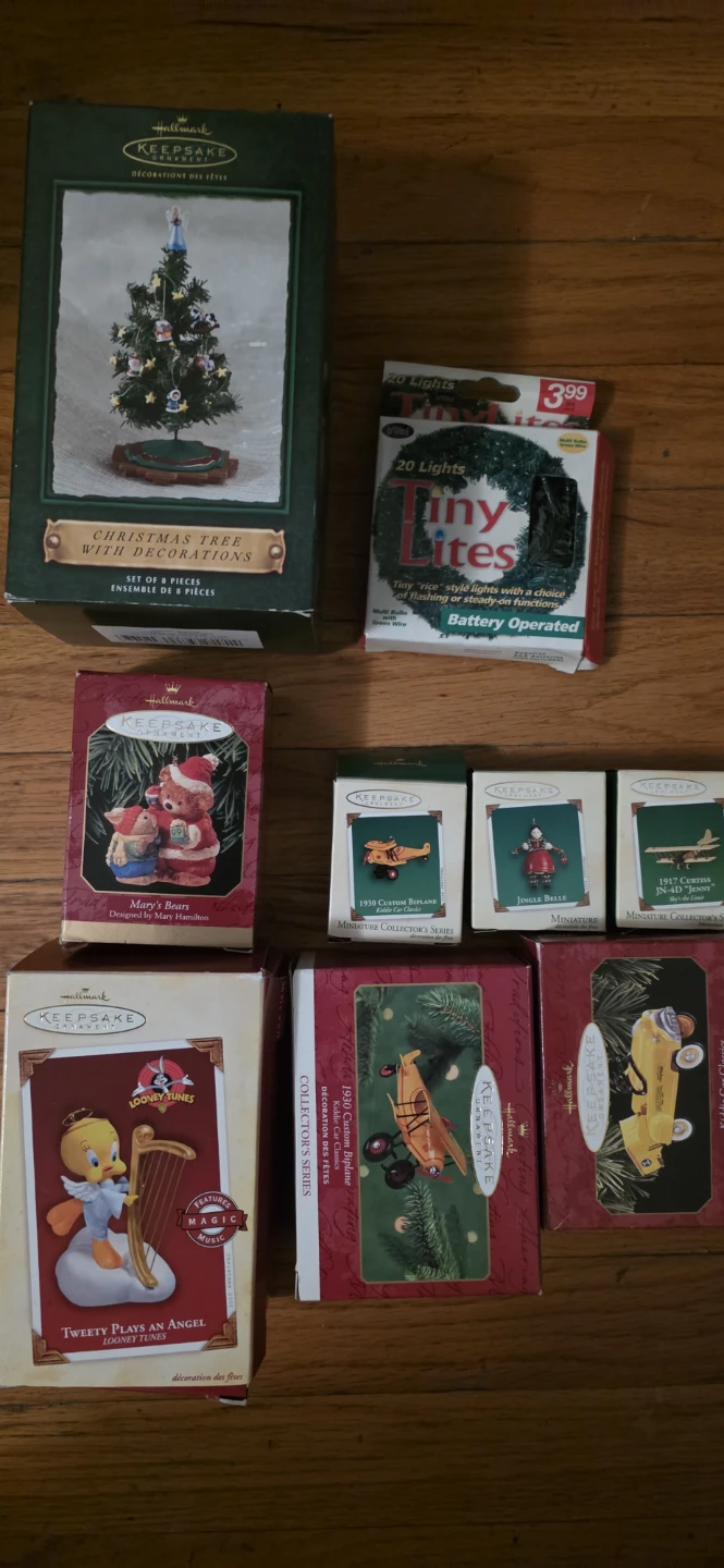 Hallmark Keepsake Christmas Ornaments - Collection