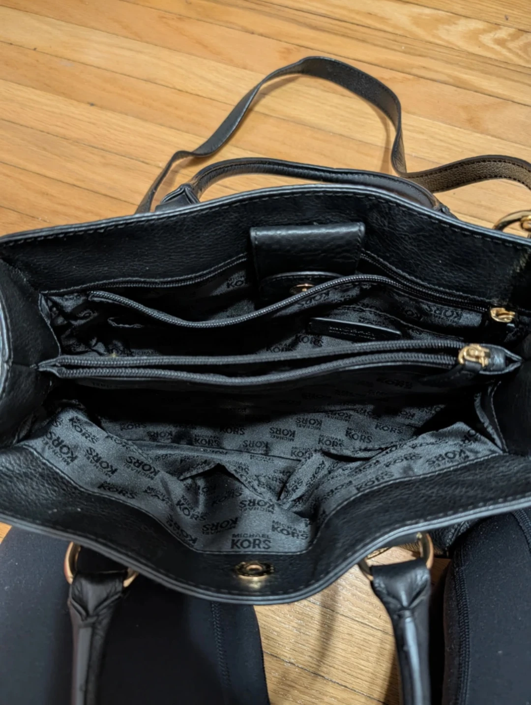 Michael Kors Black Leather Satchel - photo 2