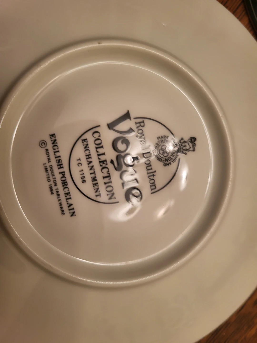 Royal Doulton Vogue coffee/tea set - sold - photo 3
