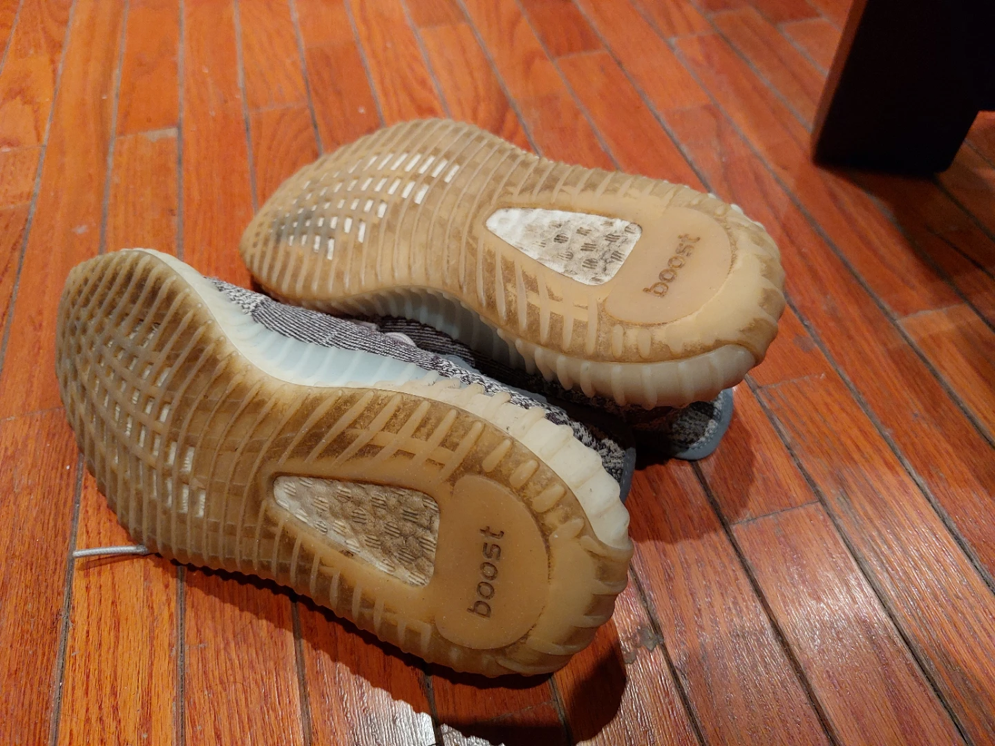 Adidas Yeezy Boost 350 V2 Size 7 US - photo 3