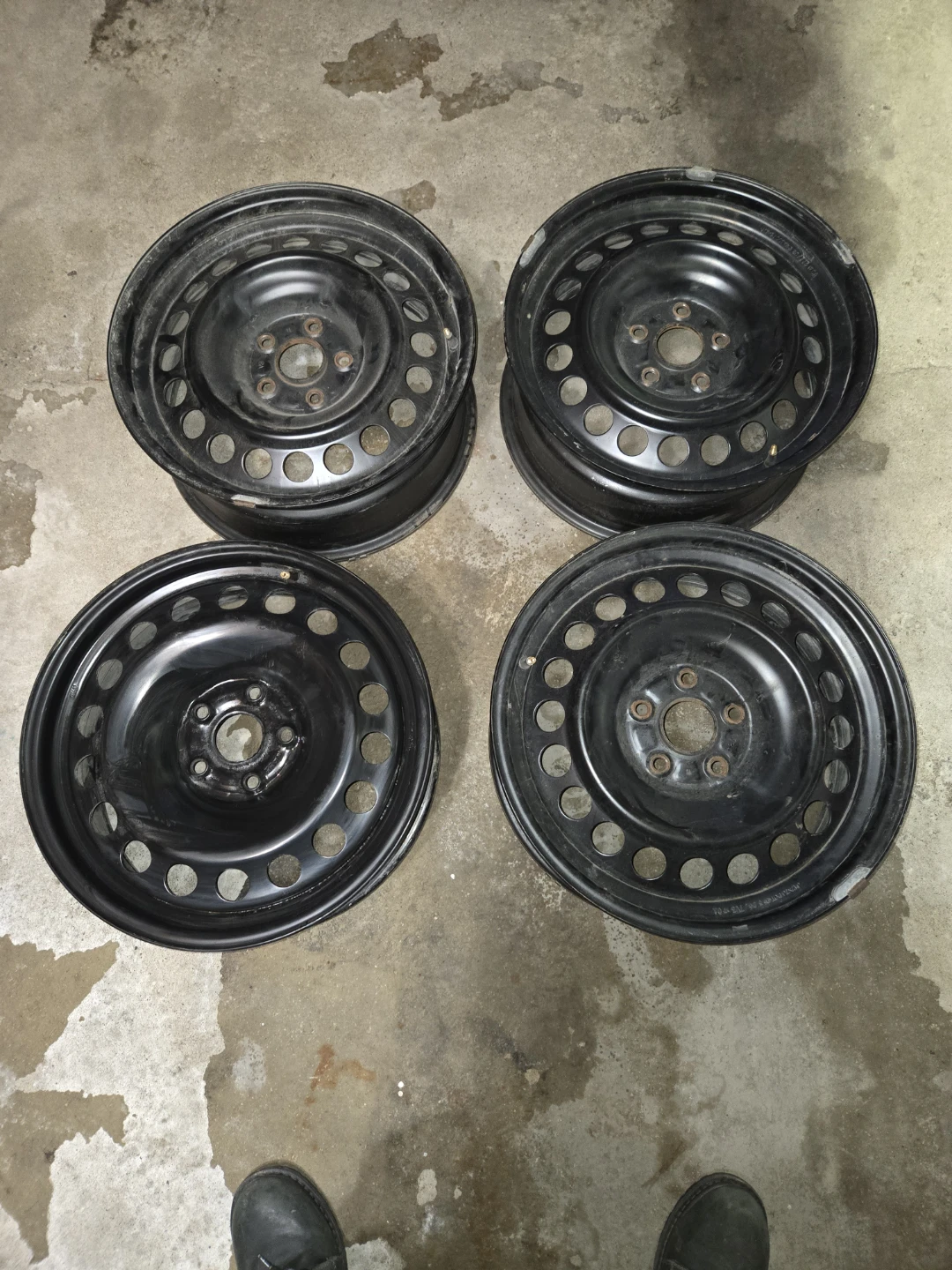 Set of 4 Black Steel Wheels