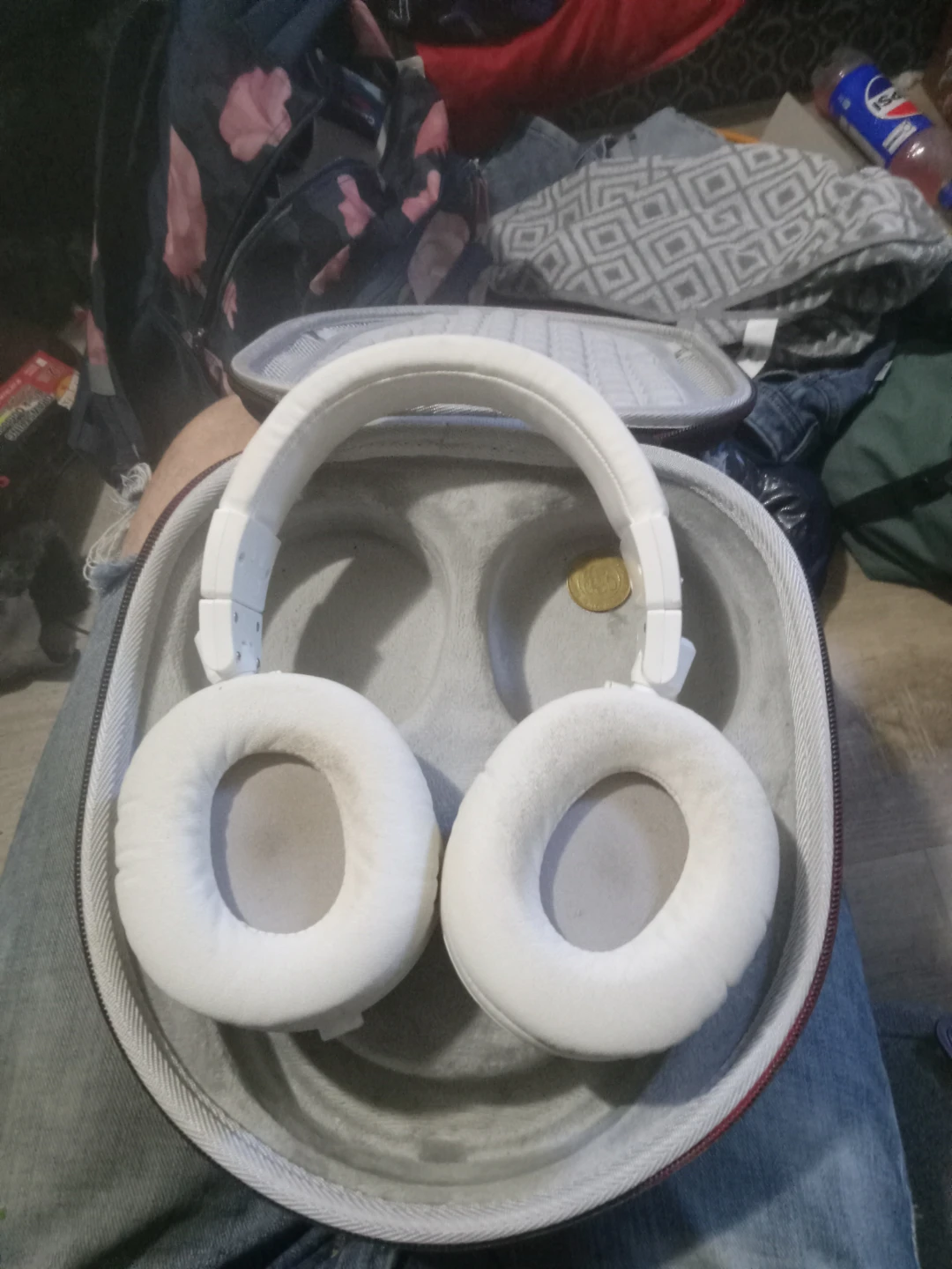 Audio Technica ATH-M50x White Headphones - photo 3