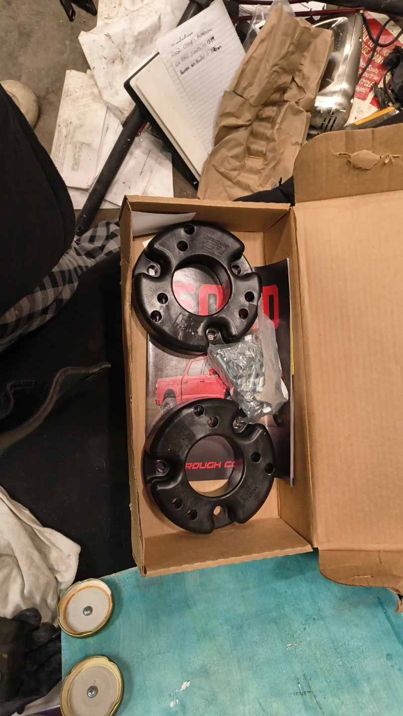 Rough Country Suspension Lift Kit Spacers