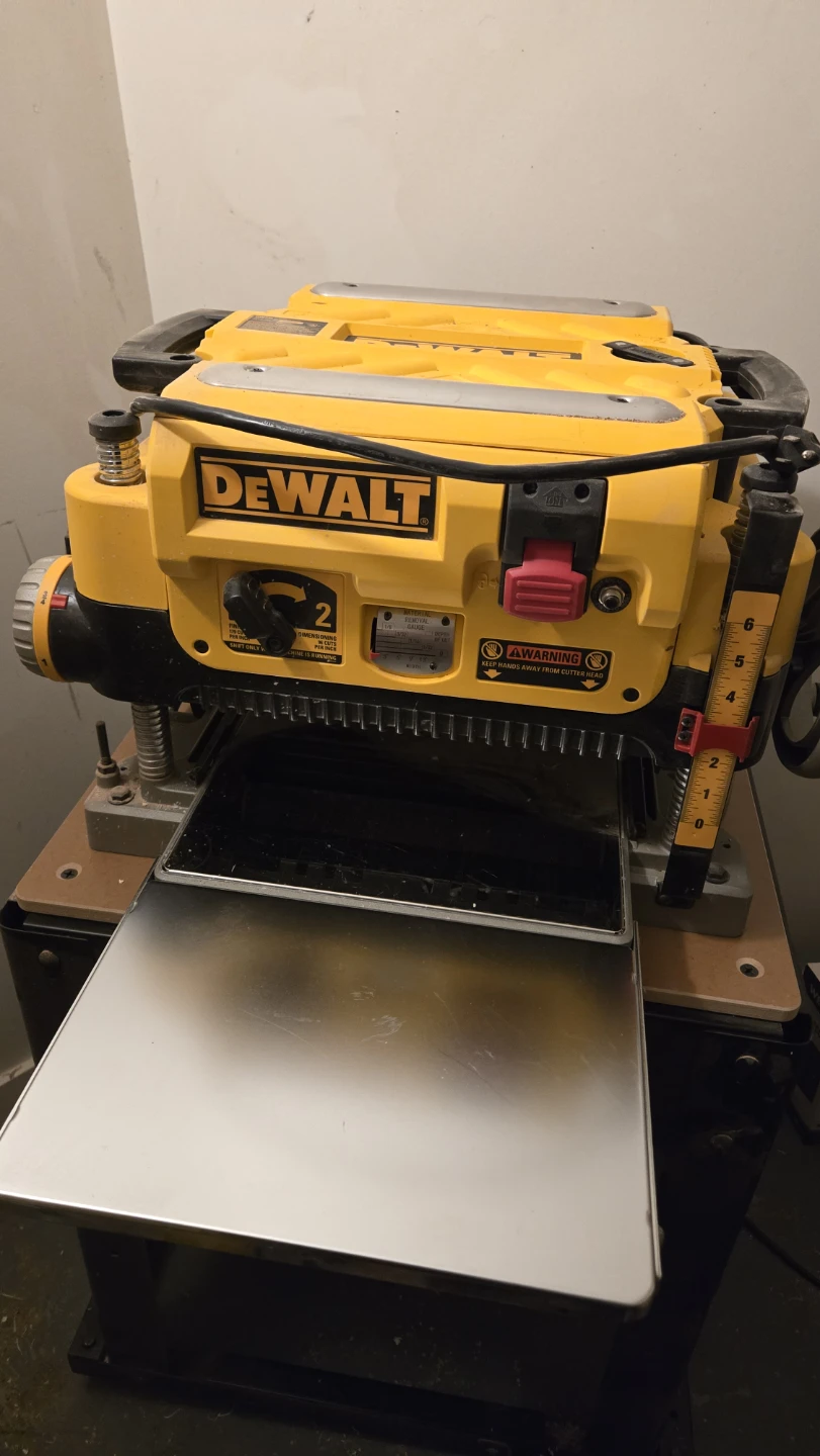 DeWalt DW735 Benchtop Planer - photo 3