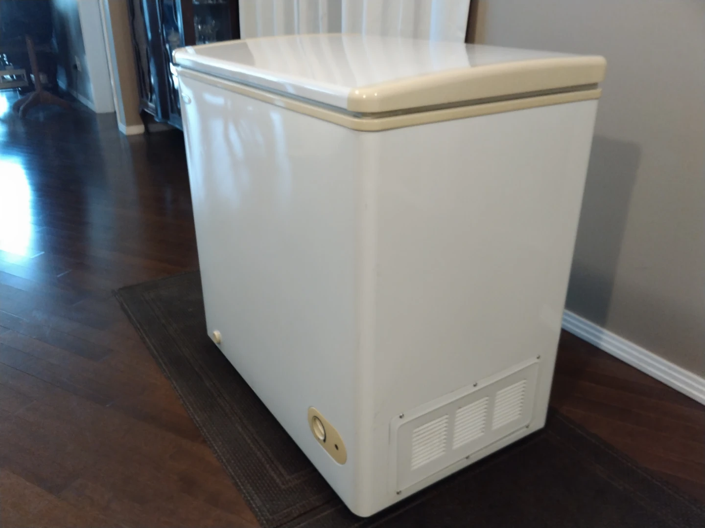 Danby Chest Freezer - White - photo 2