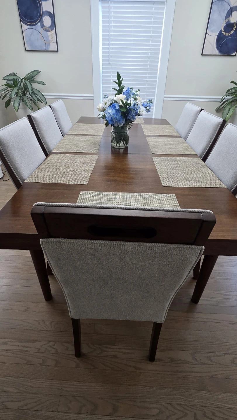 Dining table W/ chairs