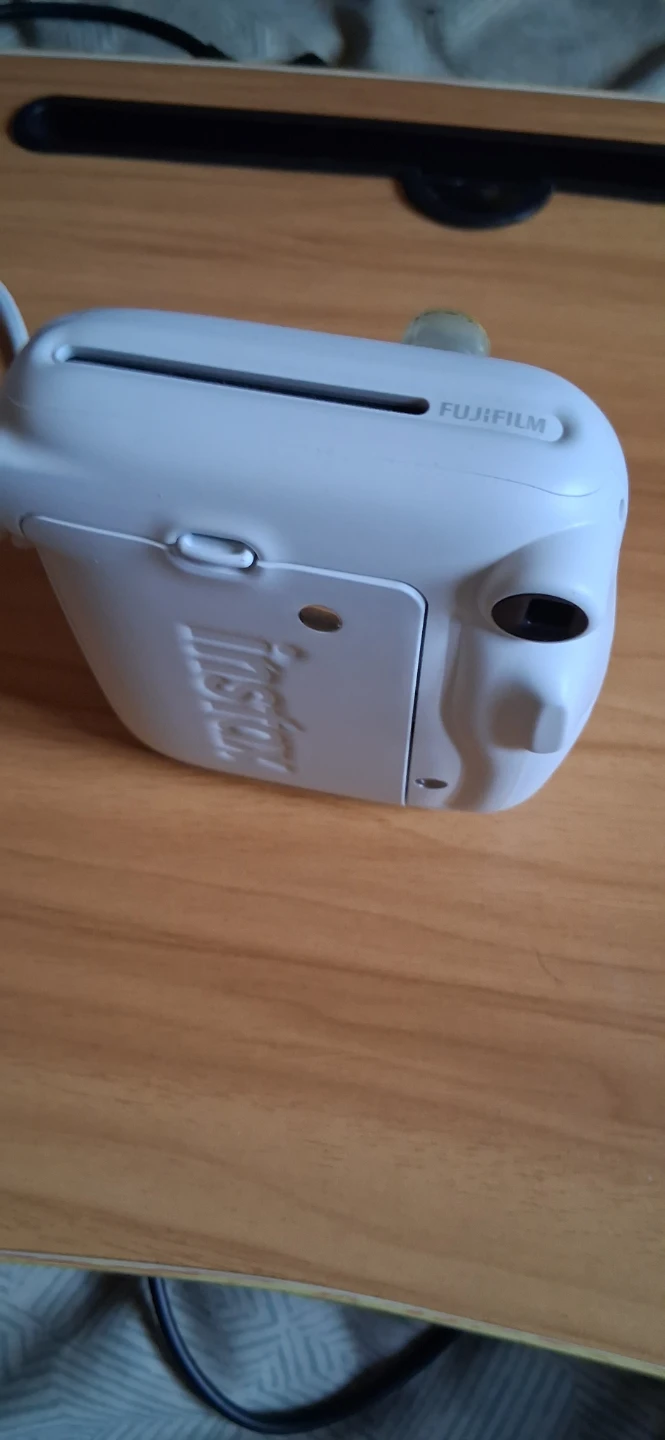 Fujifilm Instax Mini 11 Instant Camera - photo 5