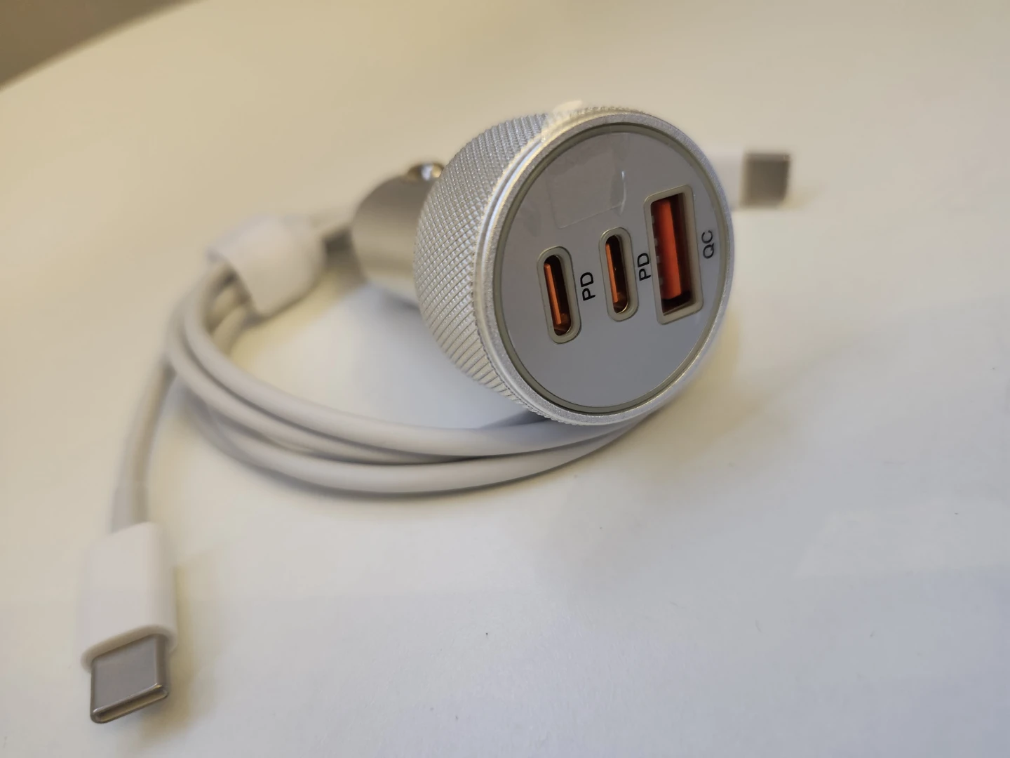 Silver USB-C Car Charger with QC and PD Ports - photo 2