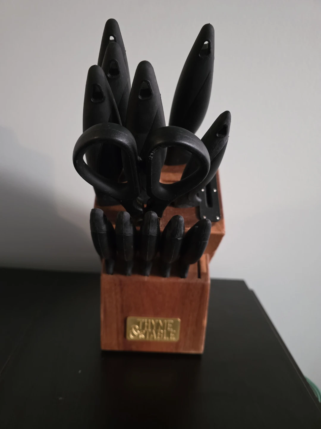 knives