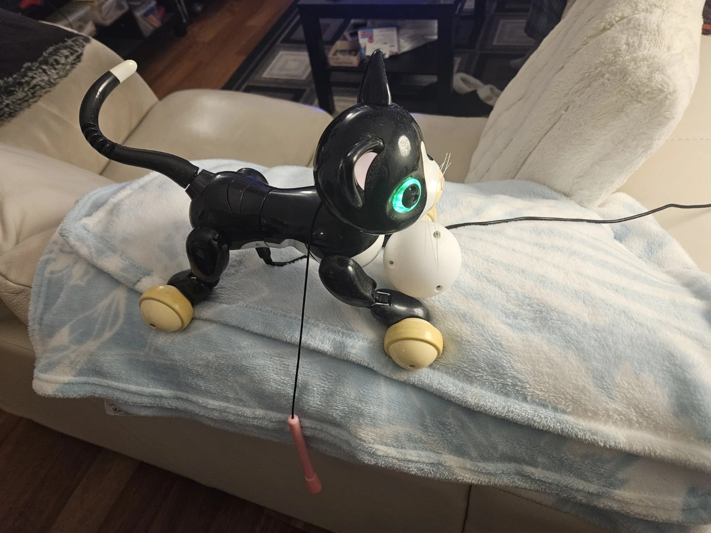 Zoomer Zupps Tiny Black Robotic Kitty