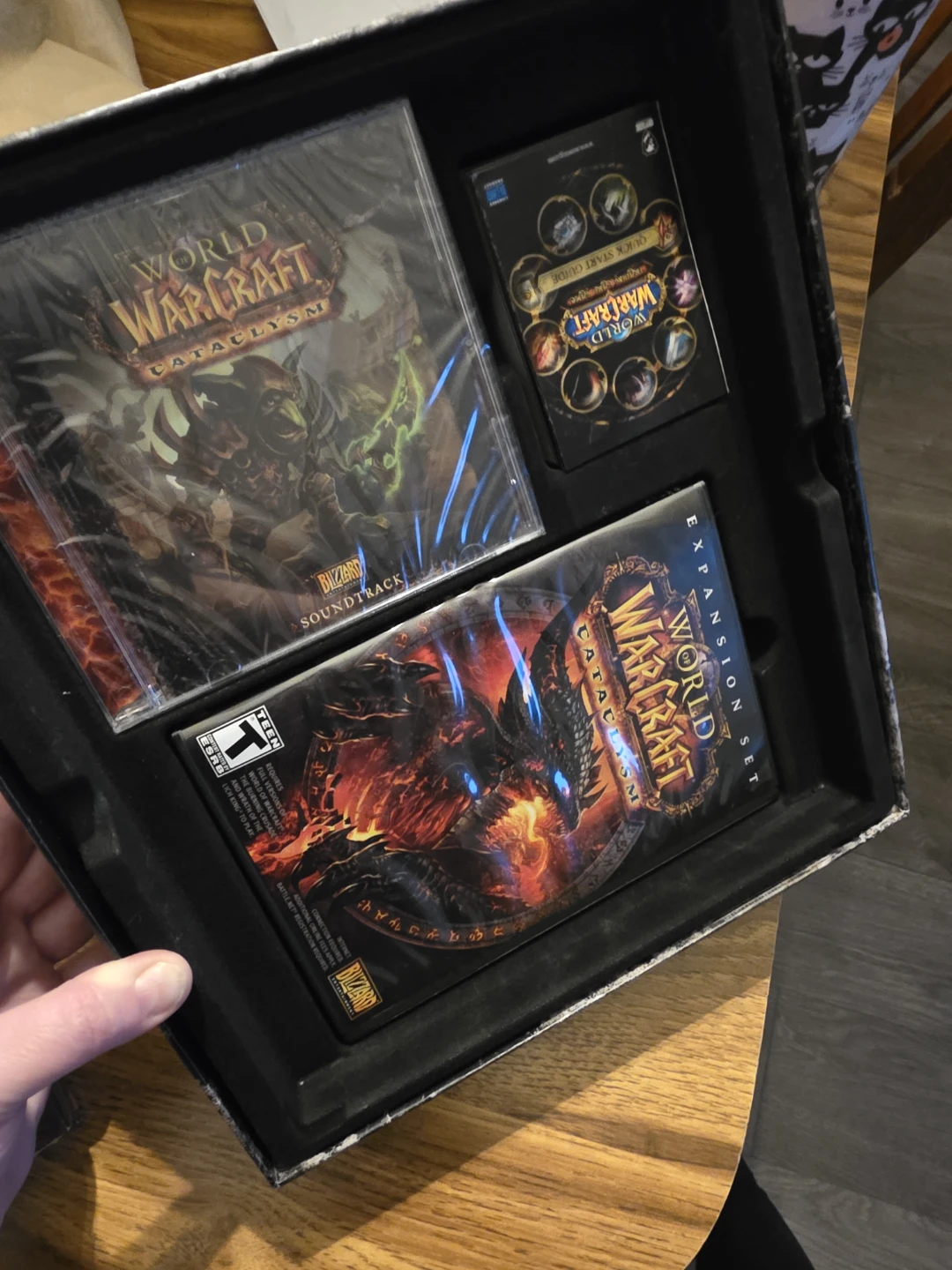 World of Warcraft Cataclysm Collector's Edition (New) - photo 2