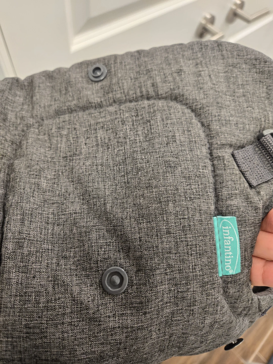 Infantino Baby Carrier - photo 2