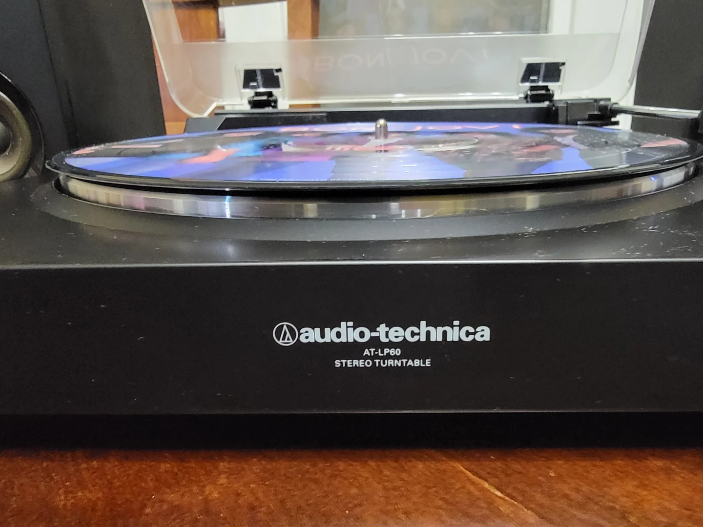 Audio Technica AT-LP60 Turntable - photo 4