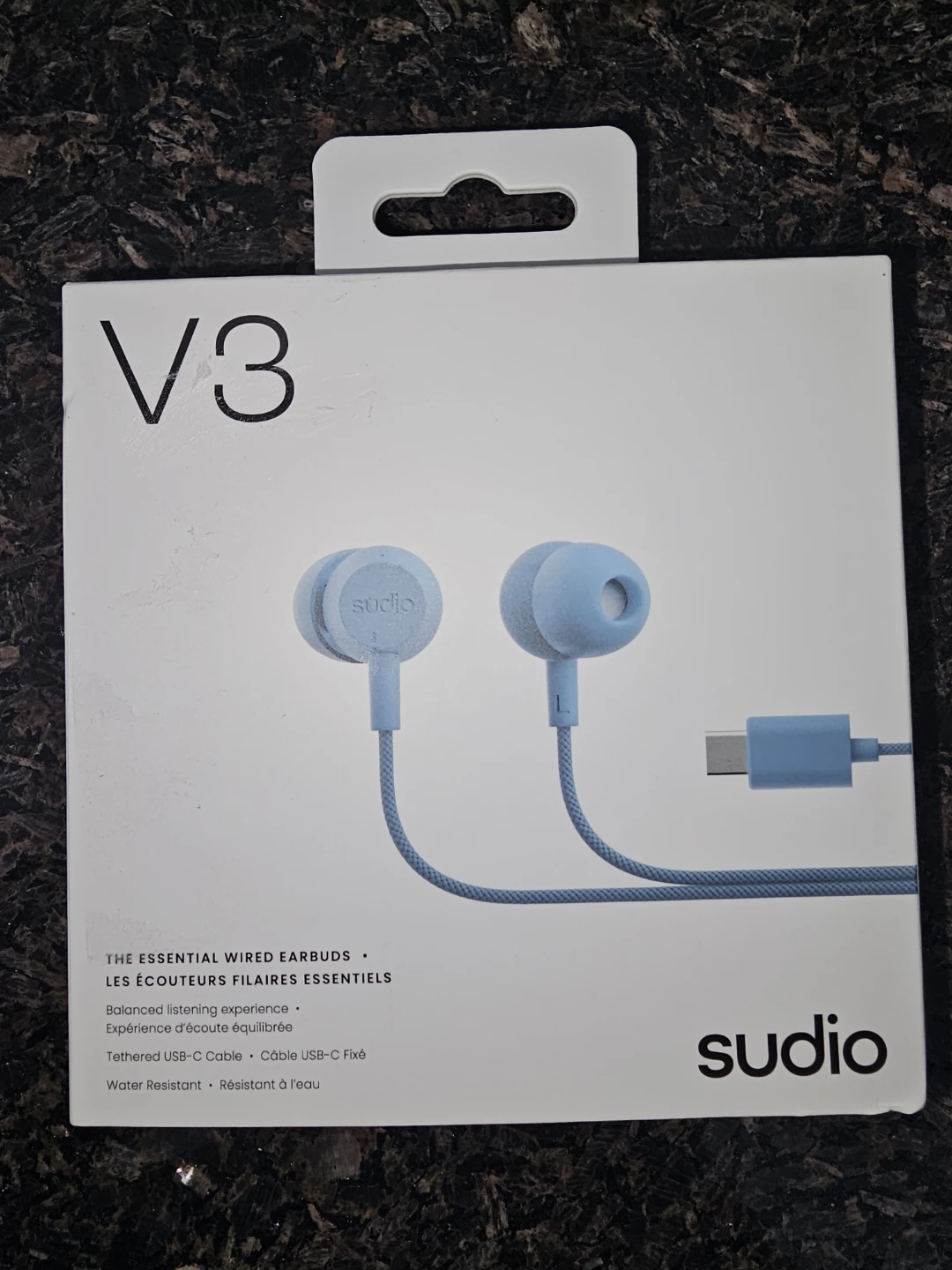 Sudio V3 Essential Wired Earbuds - Blue